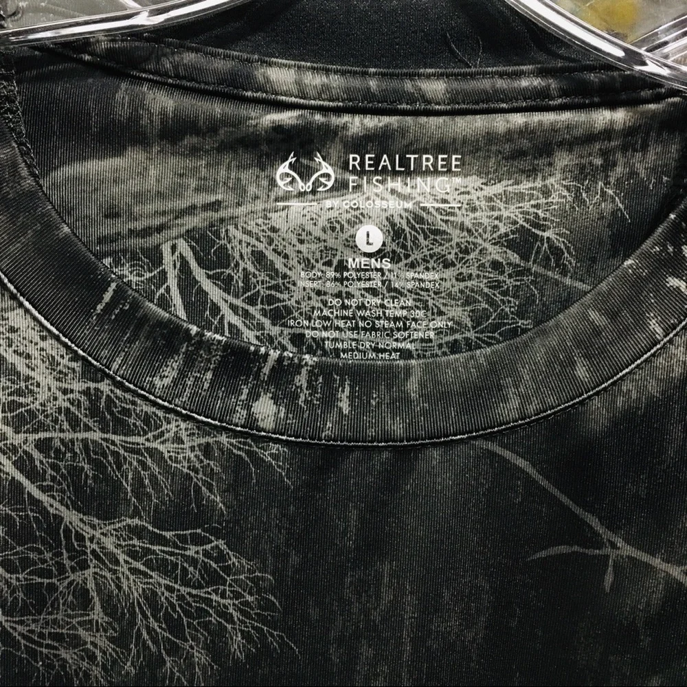 🆕 Realtree Men’s Cast Performance Fishing Long Sleeve Tee - Picture 4 of 10